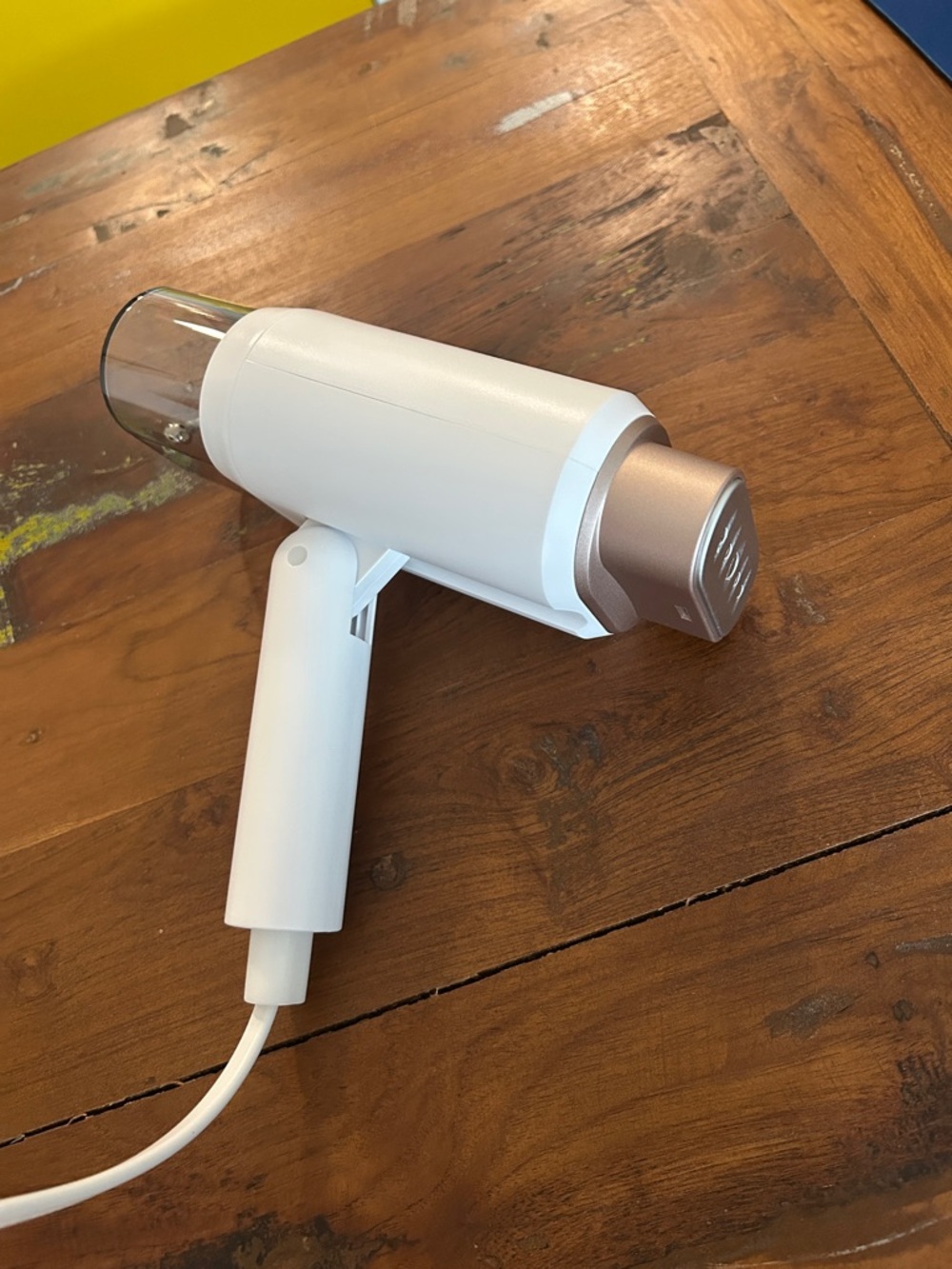Newbealer Foldable Handheld Garment Steamer - White